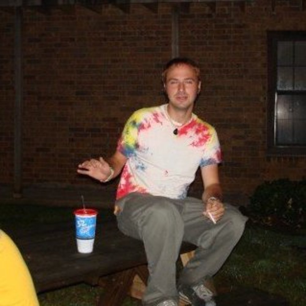 Meet your Posher, Tom